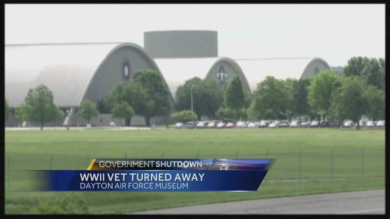 Tearful WWII veteran turned away from Ohio museum