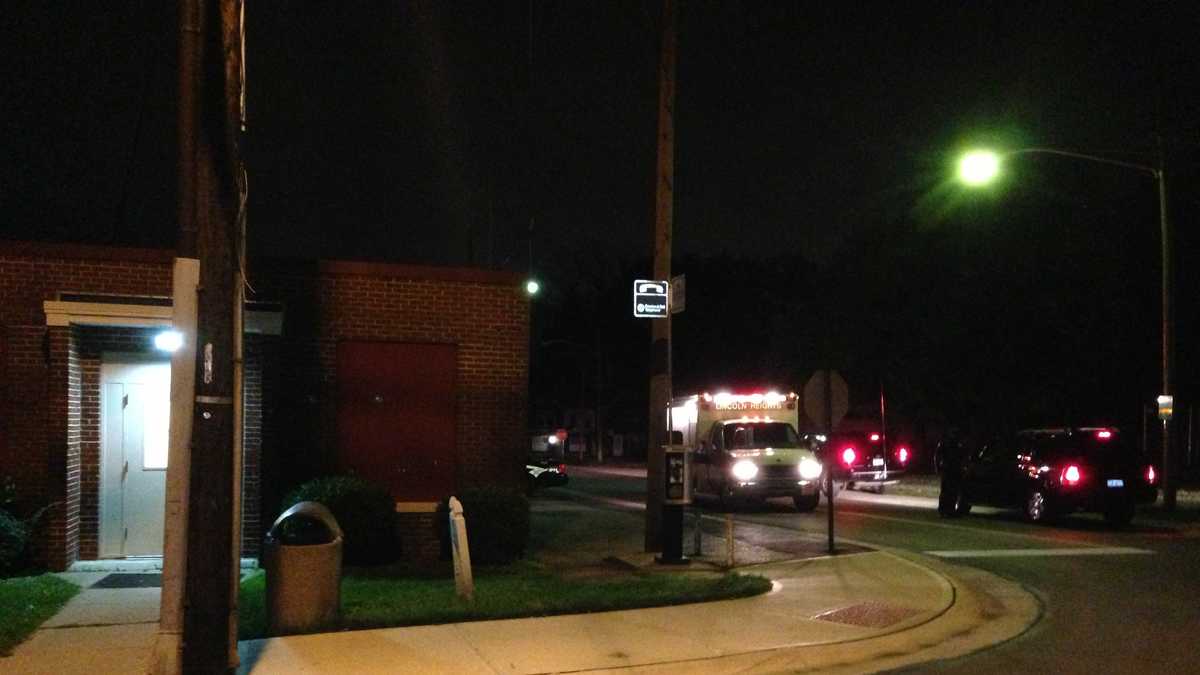 Man walks to police station after being shot in head