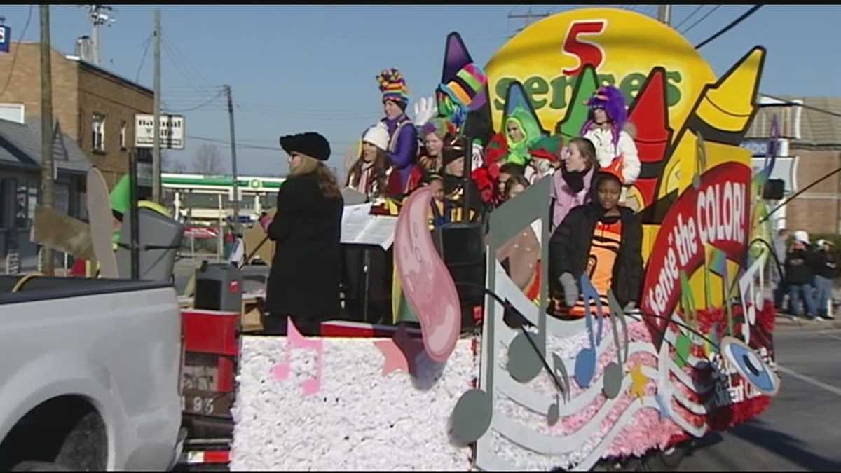 Mayorelect serves as marshal for Price Hill Thanksgiving Parade