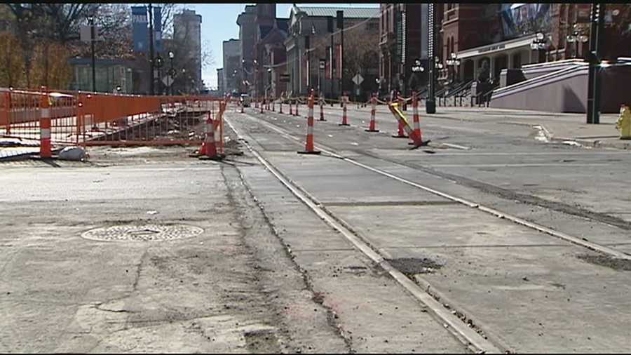 Once Mayor-Elect John Cranley and the new council are sworn in Sunday, their first order of business at City Hall will be a special session Monday morning to skewer streetcar spending and try to pause the work permanently.\