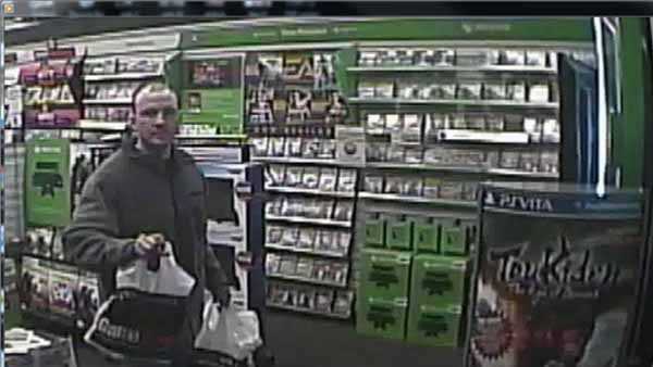 Police trying to identify man using stolen credit card