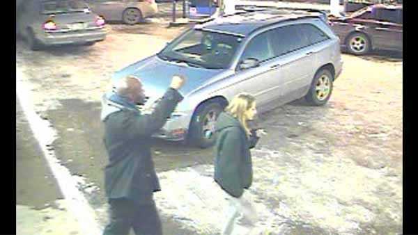 Police searching for subjects in Northside attempted carjacking