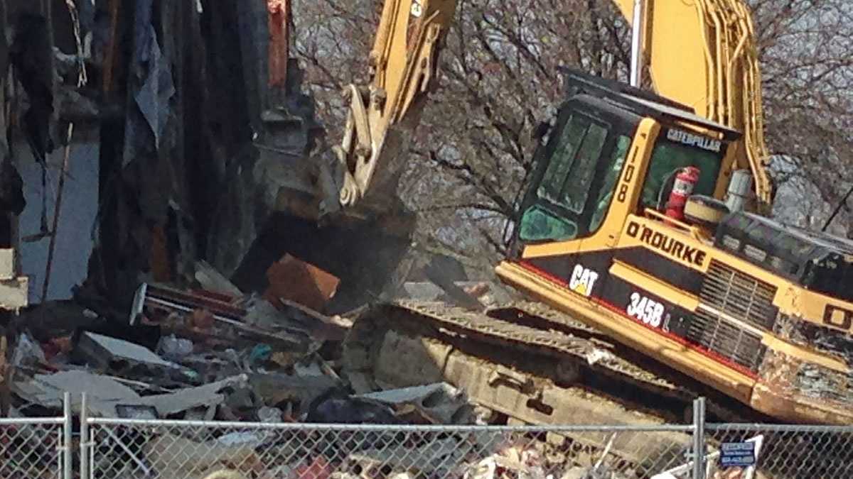 Photos: Crews begin to demolish old Drawbridge Inn