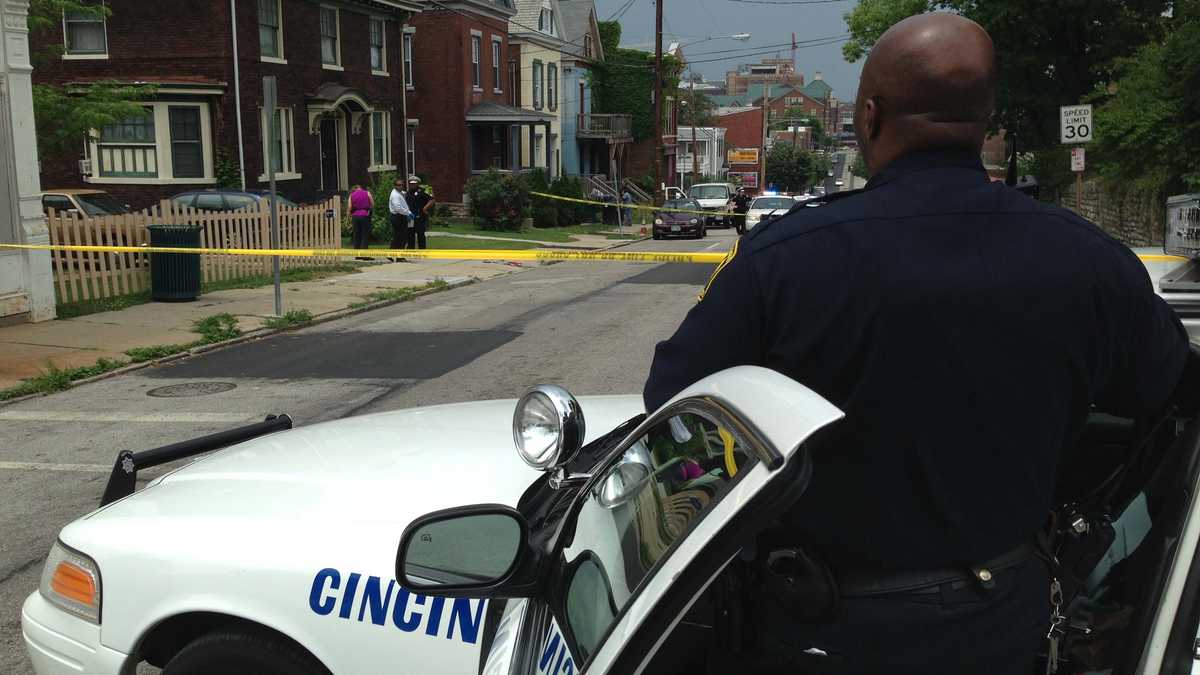 One wounded in Highland Avenue shooting