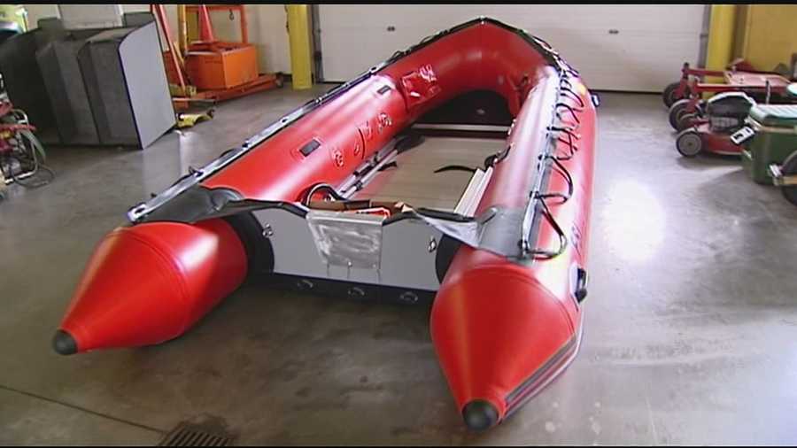 The Hamilton Fire Department received a new FSI, Inc. inflatable rescue boat Monday.