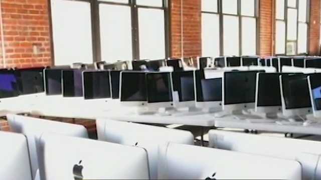 State recalling auctioned computers that may contain private info