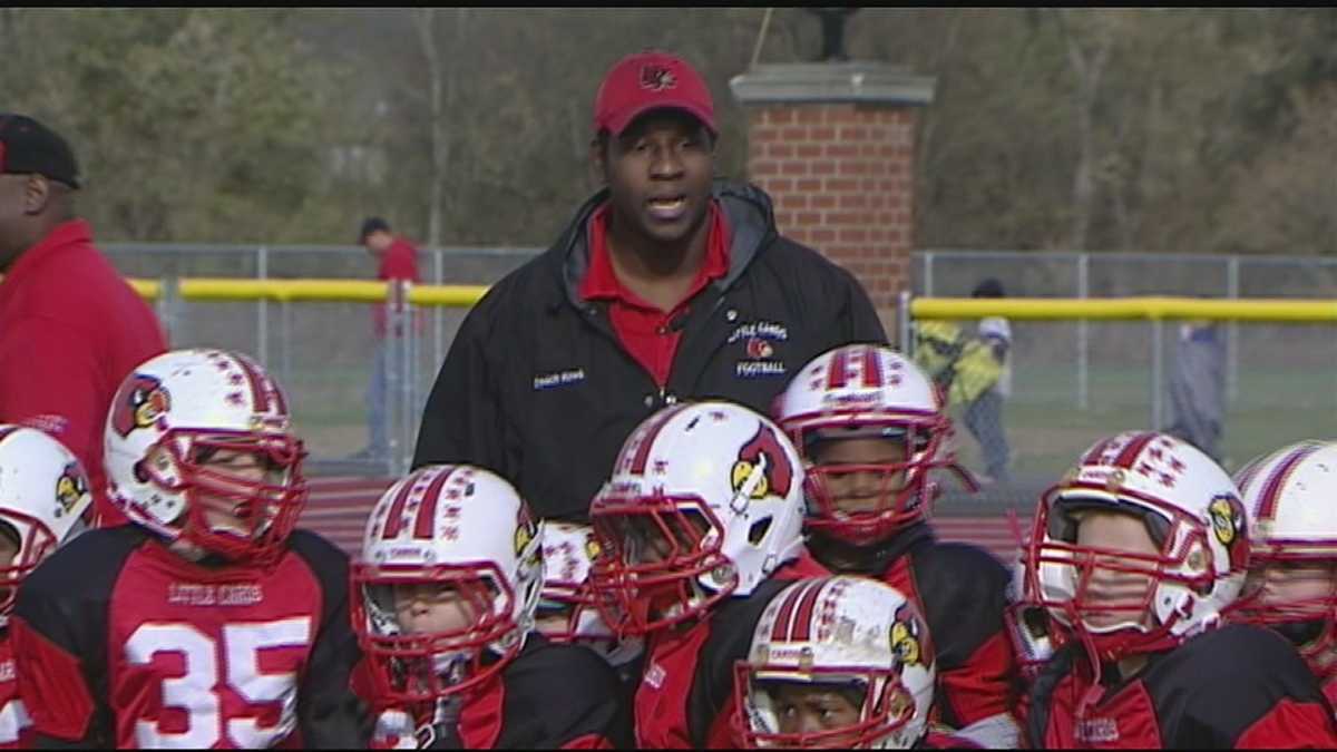 peewee-football-team-to-defend-title-at-super-bowl-in-memory-of-coach