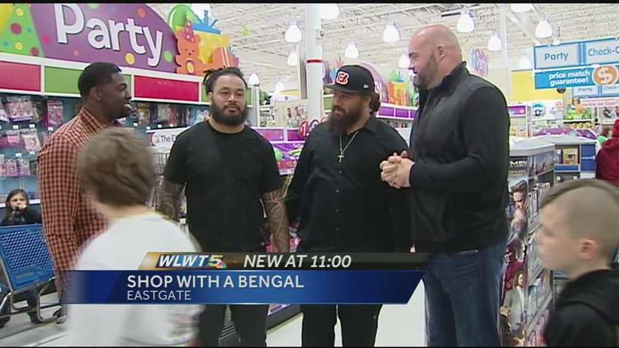 A few Cincinnati Bengals players are making a difference off the field. Four players helped Tri-State kids shop for the holidays. Andrew Whitworth, Domata Peko, Rey Maulaluga and Robert Geathers all participated in the annual Shop with the Bengals in Eastgate. About 60 kids were allowed to choose their own Christmas presents and a gift for someone else. The four players plus Andre Smith and Terrence Newman all footed the bill. It's a tradition that means the world to the kids and the players.