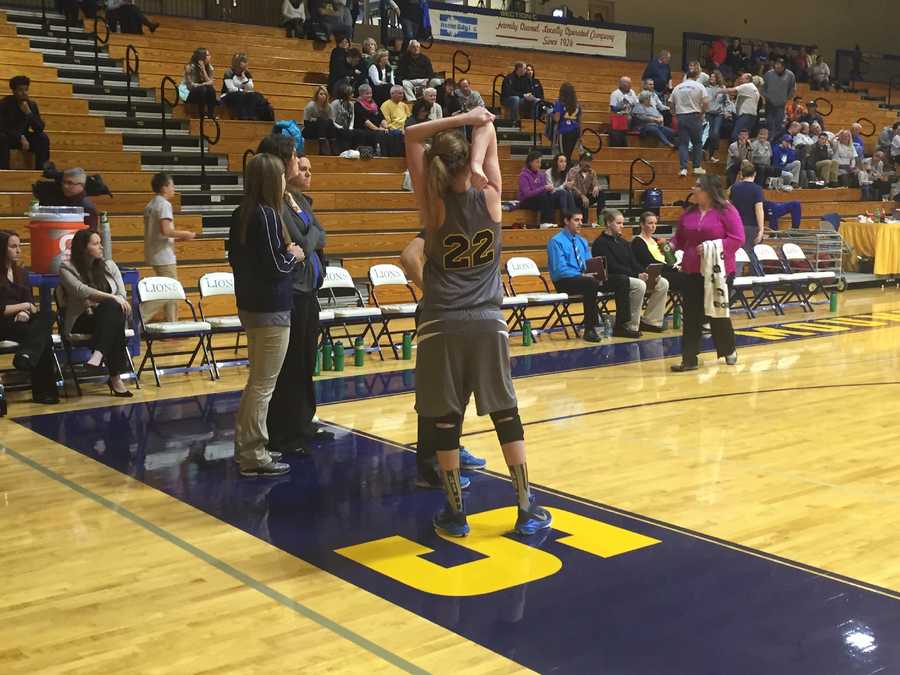 Photos Lauren Hill at Franklin College game