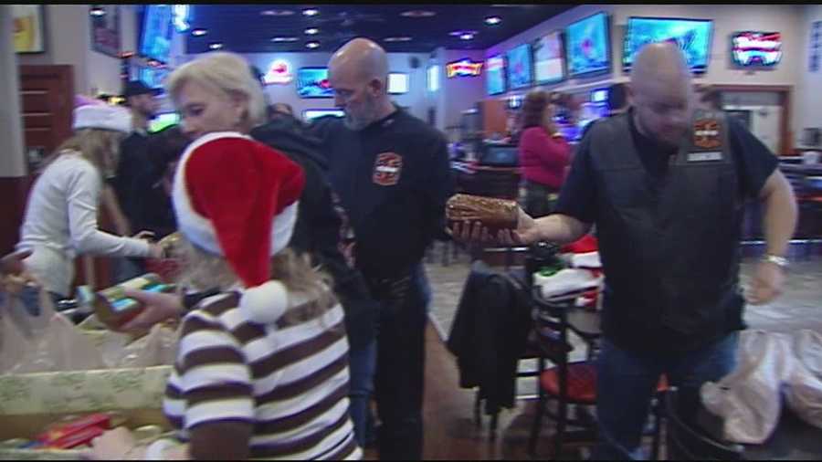 Santa had some special elves helping out neighbors in need on Sunday. The Claryville Riders United and social club collected and packed meals to spread some holiday cheer.
