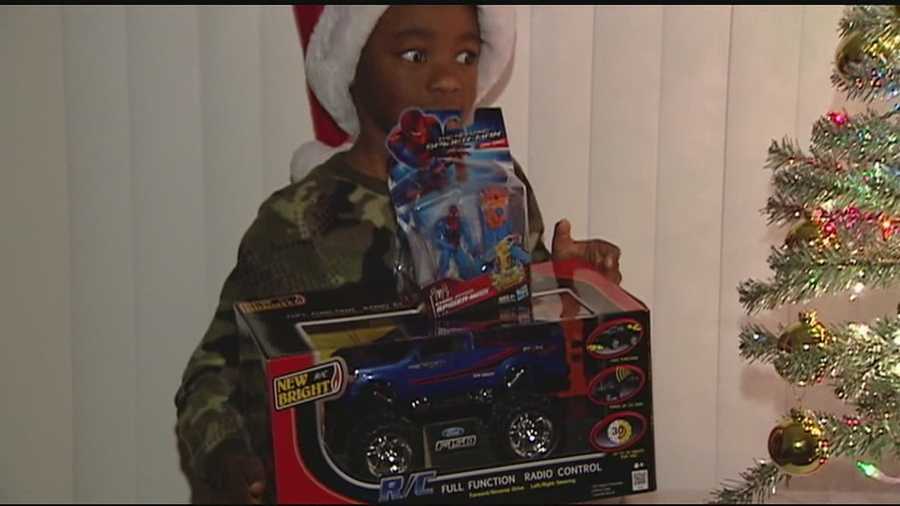 Two Mt. Healthy police officers bought last-minute Christmas gifts for one family after someone broke into their apartment and stole theirs from under their tree.