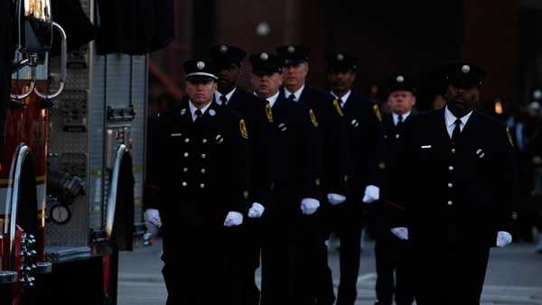 040115 gordon funeral (3).jpg