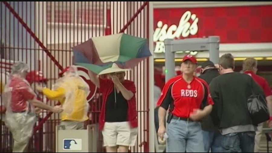 Few complaints about rain as the Reds take a win against the Pirates in game number three.