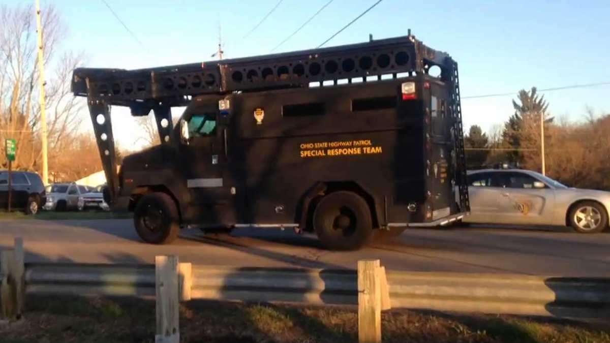 Man shot by officers dies after daylong standoff in Ohio