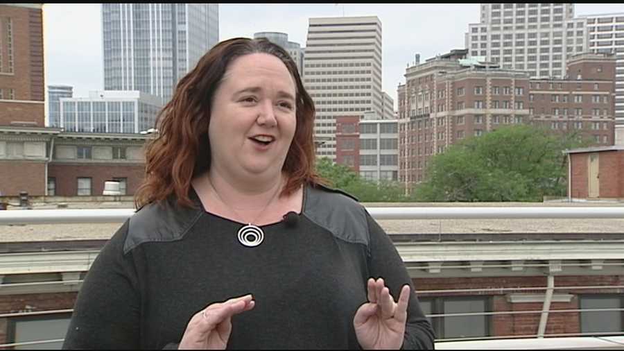 Kyla Woods speaks with local food blogger and Urban Spoon "superstar" about what to look for at the 2015 Taste of Cincinnati.