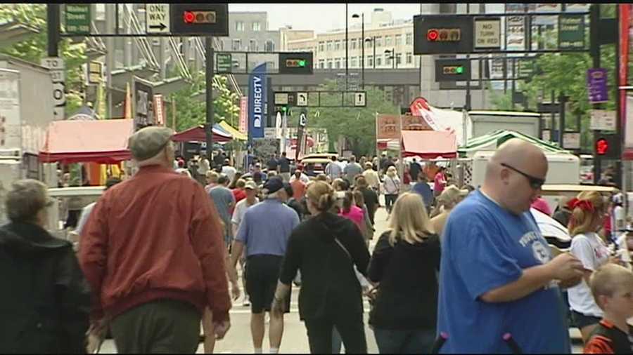Food fans descend on downtown for 2015 Taste of Cincinnati