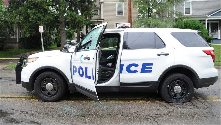 kim timeline 4.jpg A Hamilton County probation officer arrives at the scene and fires several shots at the suspect, hitting him.View photos from the scene