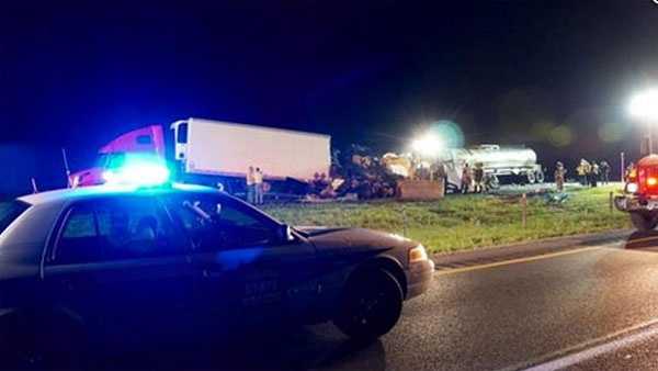 5 killed in Indiana interstate crash