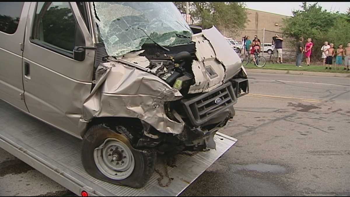 Driver ID'd in Middletown crash that killed 1, injured 10