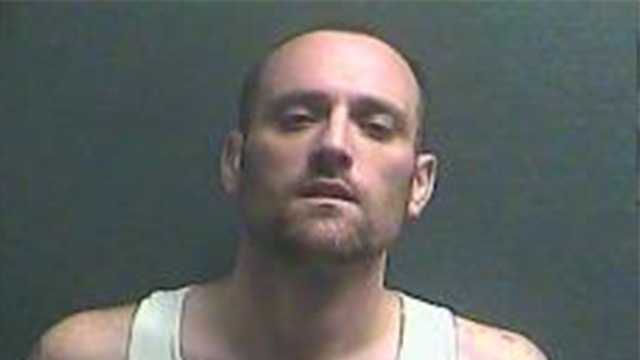 Police Man Attacks Scalps Girlfriend Directs Dog To Attack Woman