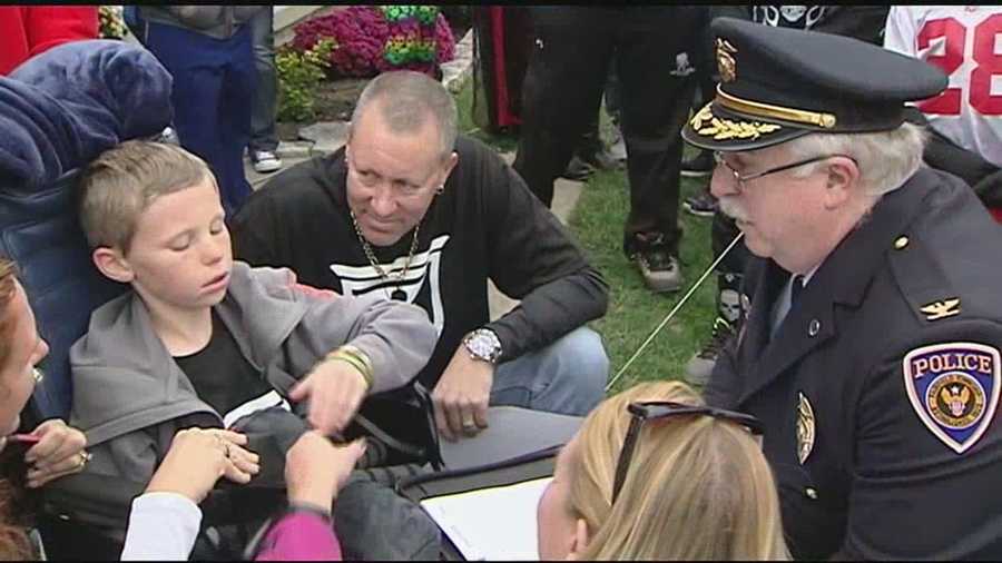 Community holds Halloween event for 10-year-old battling cancer