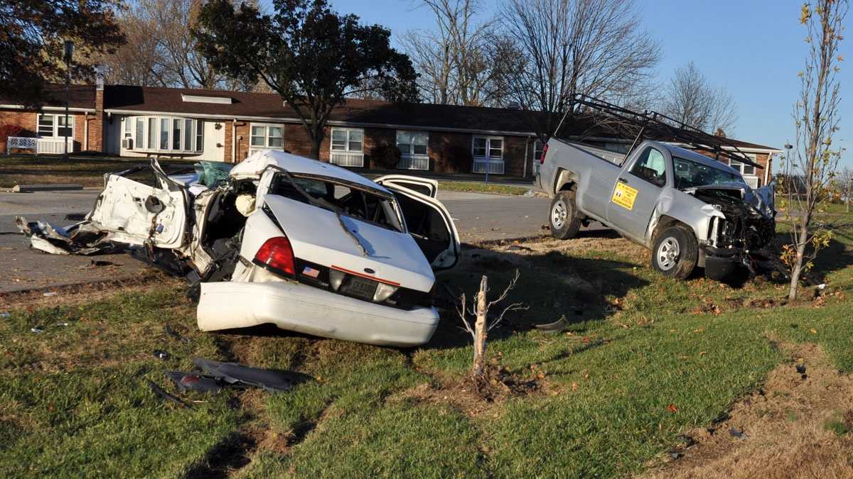 Driver charged in crash that killed off-duty firefighter