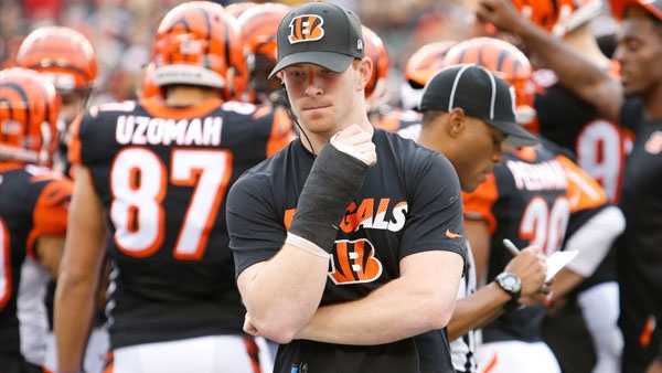 Andy Dalton breaks thumb as Cincinnati Bengals lose to Pittsburgh