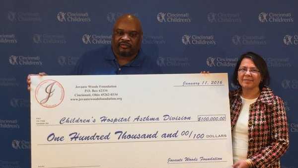 Ickey Woods Makes 100 000 Donation To Children S Hospital In Son S Name