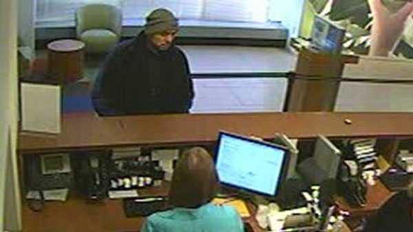 Hamilton police seek to ID bank robbery suspect
