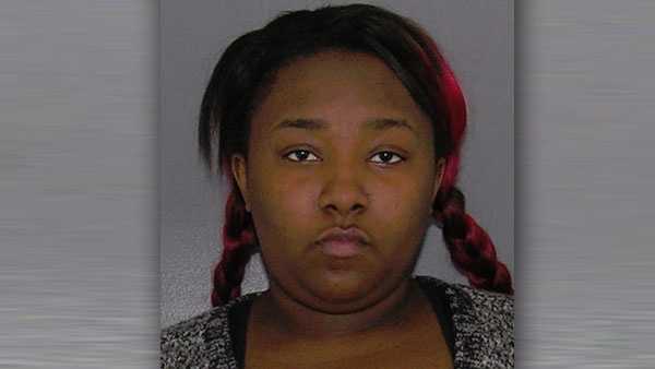 Woman Accused Of Luring Men Into Robbery Trap