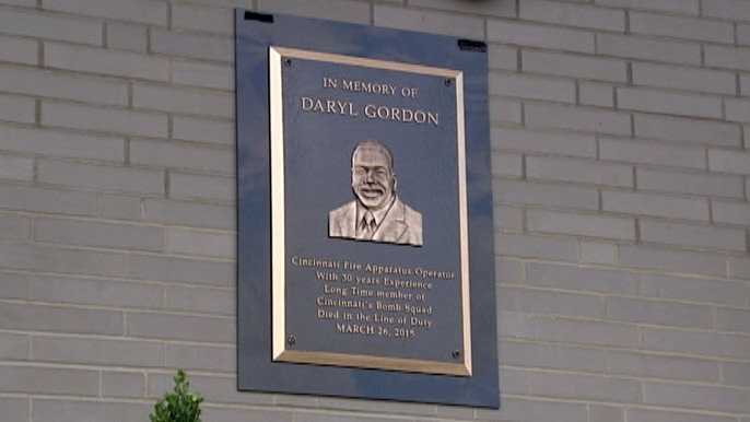 Daryl Gordon plaque.jpg