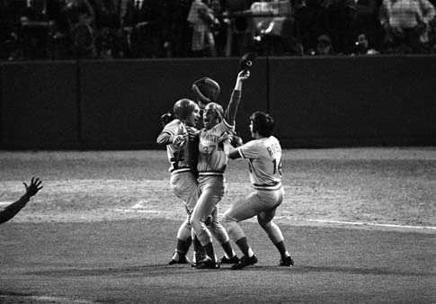 Photos: Pete Rose's Legendary Career - WSJ