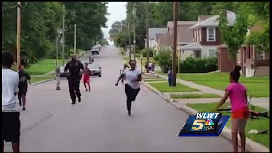 A Mount Healthy police officer was called to a Cincinnati neighborhood for a report of children fighting. When he showed up, he did something unexpected. Now, video of the encounter is going viral.