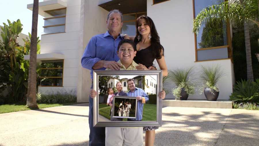 Send us a video or a pic with your family posinglike the cast in the Modern Family show open.