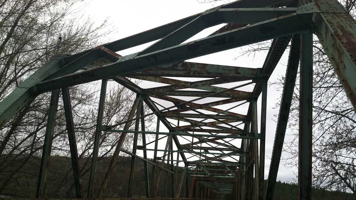 Photos: Aging bridge in need of repairs