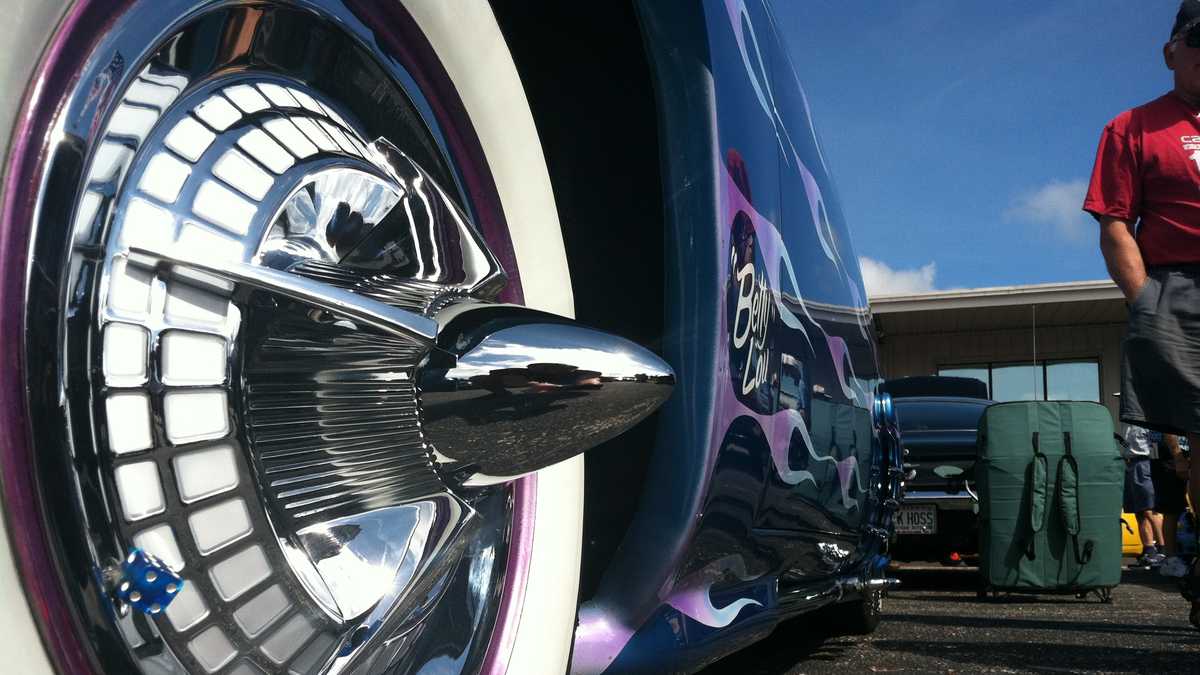 PHOTOS Toys For Tots Car Show