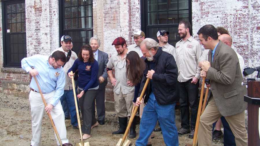 Maine brewery expands, jobs to be added