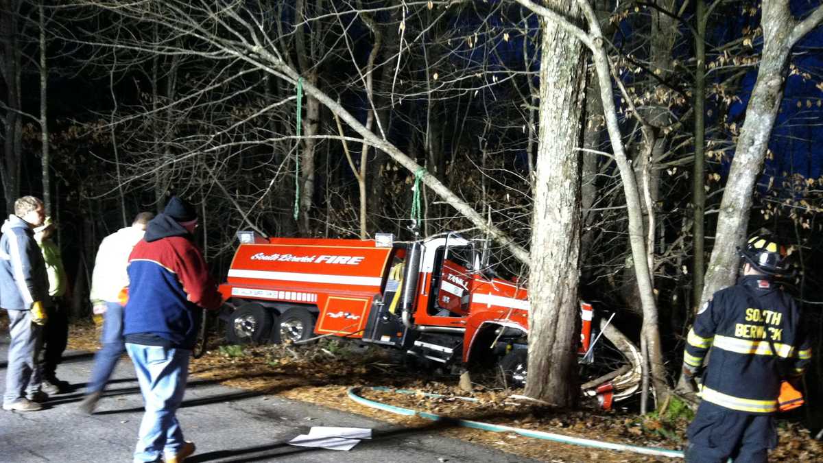 Firefighter injured in South Berwick fire truck crash