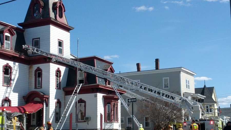 Pine St. reopens after Lewiston fire