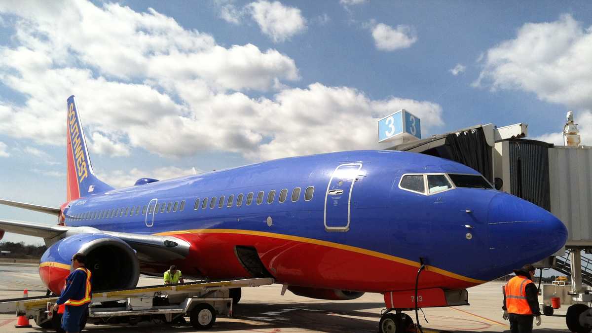 Photos Southwest Airlines lands in Maine
