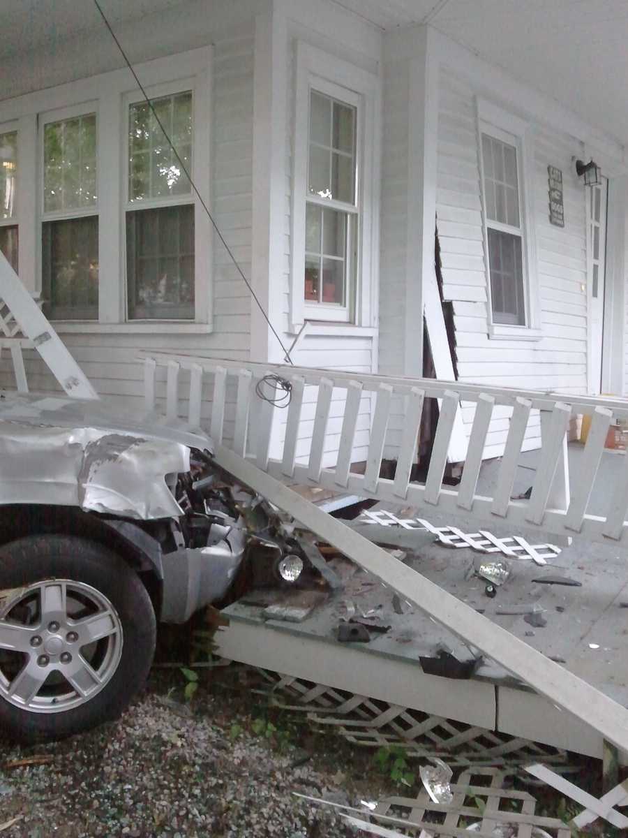 Photos Car crashes into Kennebunk apartment building