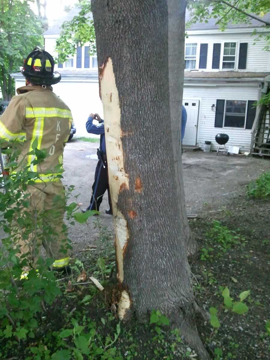 Photos Car crashes into Kennebunk apartment building