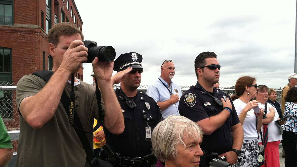 Photos: New Memorial bridge opens