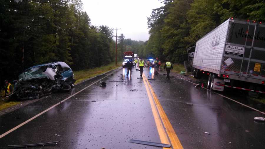 One killed in New Vineyard crash