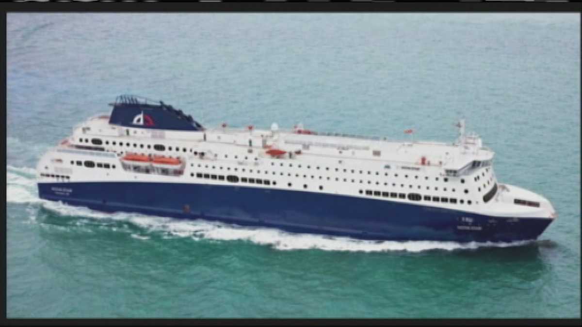 Ferry service from Portland to Nova Scotia returning