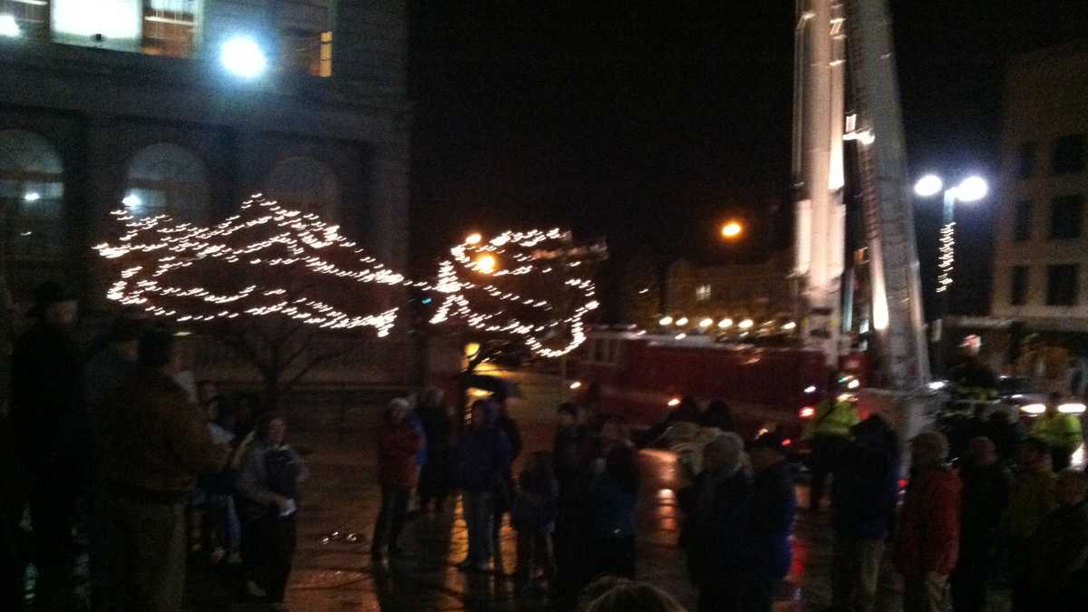 Menorah lighting marks Hanukkah's start