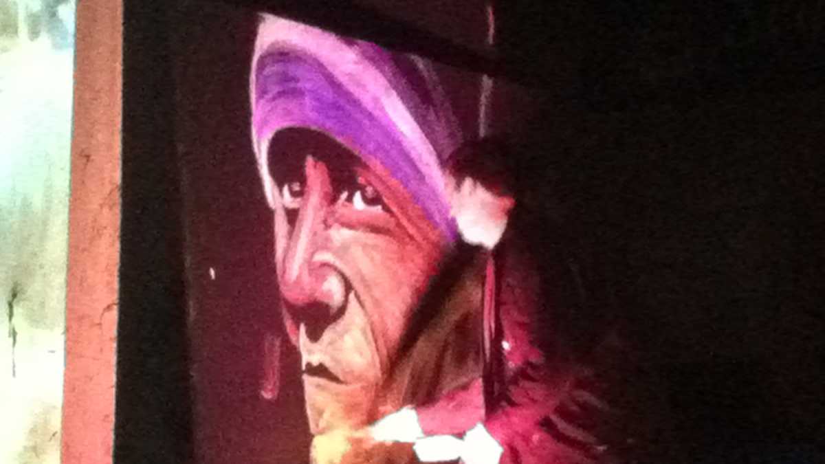 Photos Speed painter gives Maine students history lesson