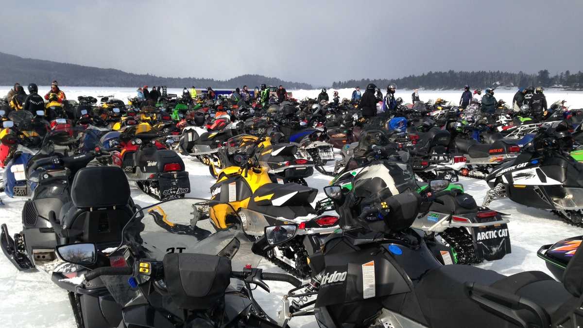 Miles of snowmobiles gather to support CF research