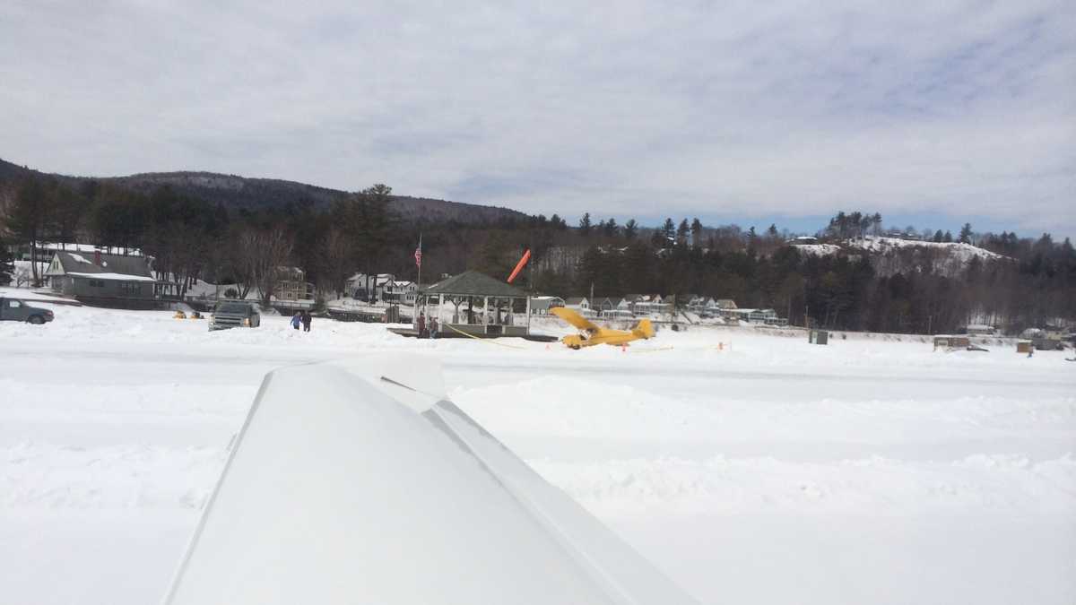 Photos Plane crashlands on Alton Bay