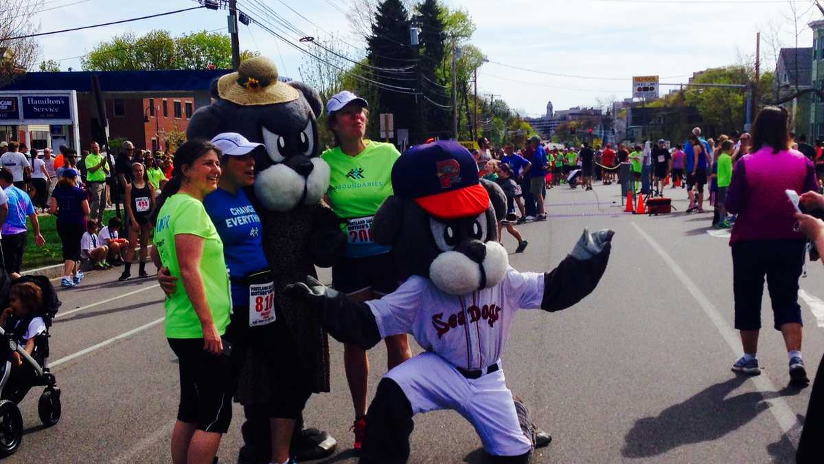 Photos Sea Dogs Mother's Day 5K